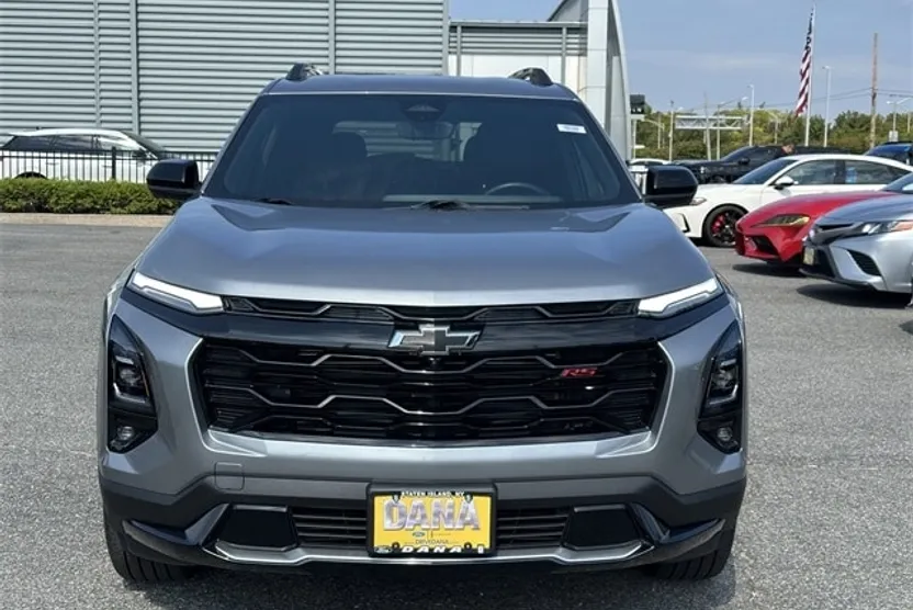2025 Chevrolet Equinox RS photo 1