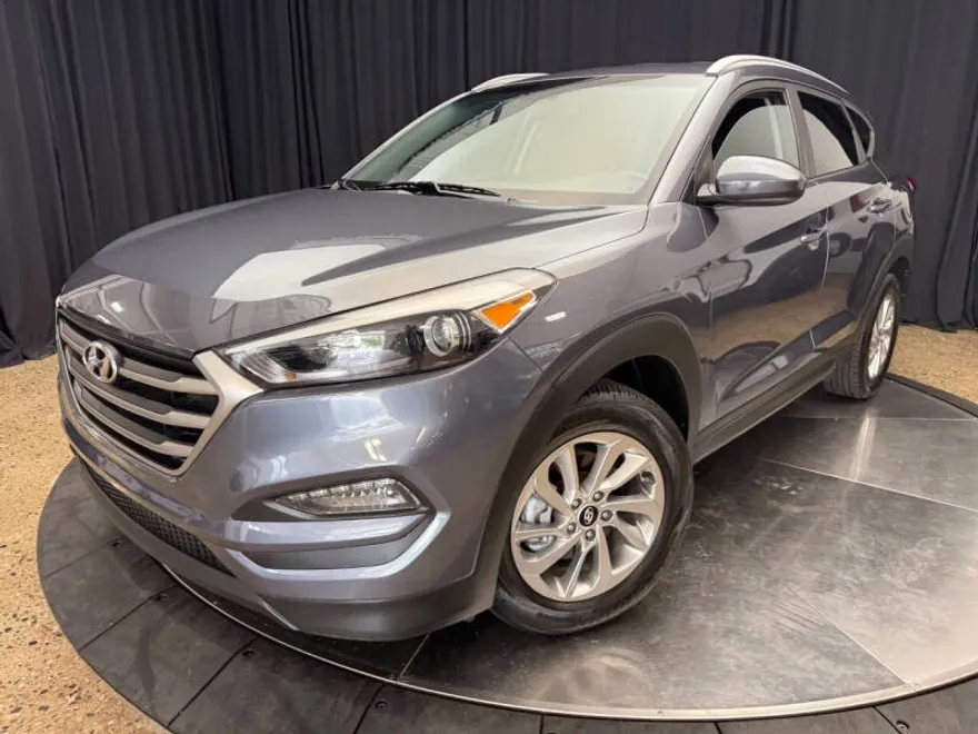 2016 Hyundai Tucson SE photo 1