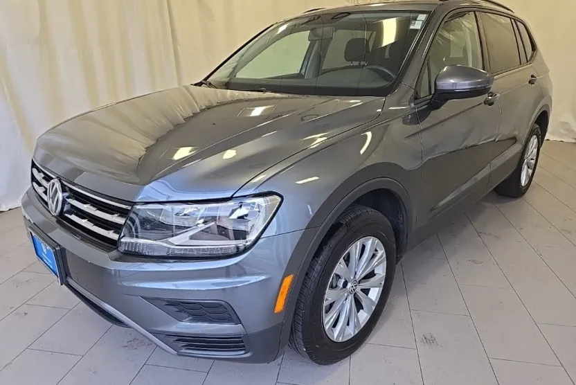 2020 Volkswagen Tiguan S photo 1