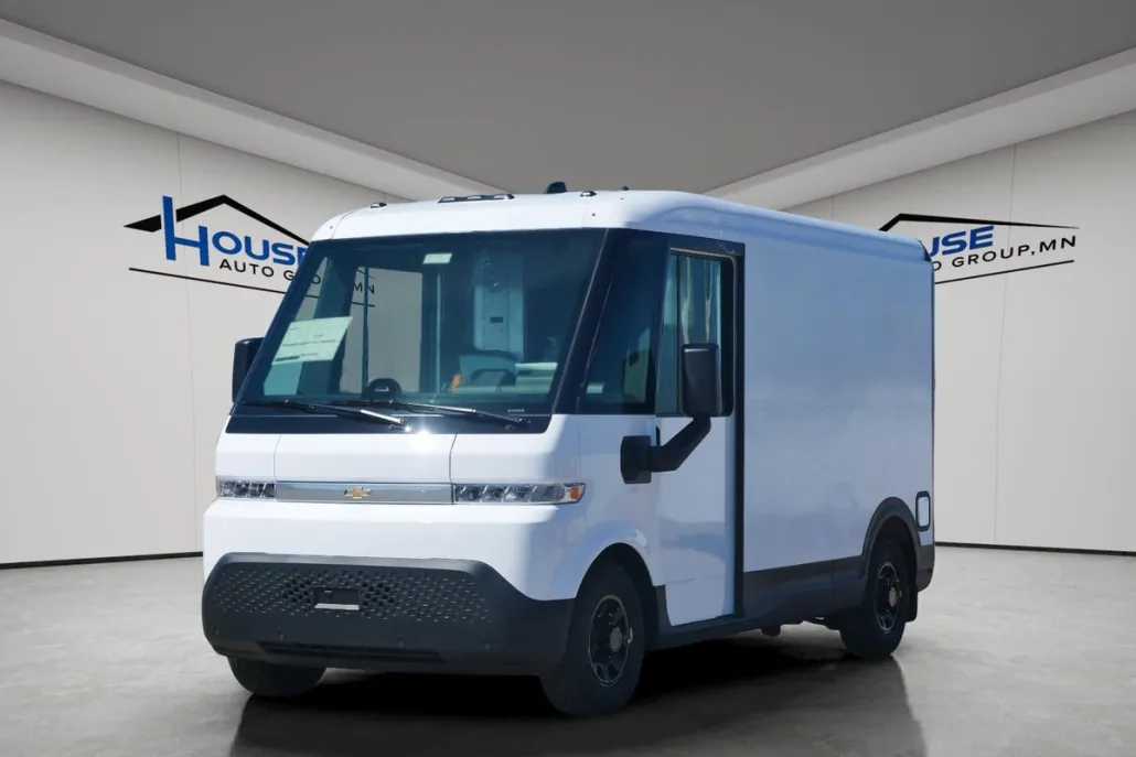 2025 Chevrolet BrightDrop 400 photo 1
