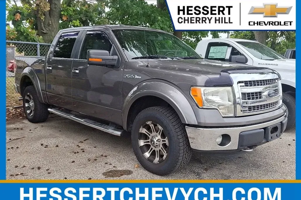 2013 Ford F-150 XLT photo 1