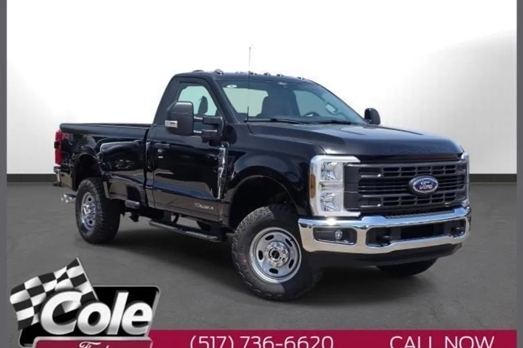 2025 Ford F-250 photo 1