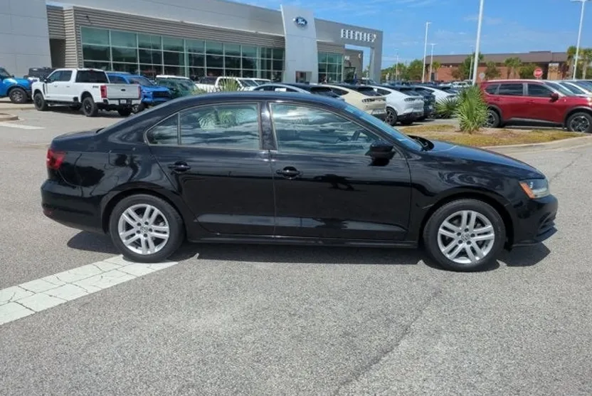 2018 Volkswagen Jetta 1.4T S photo 1