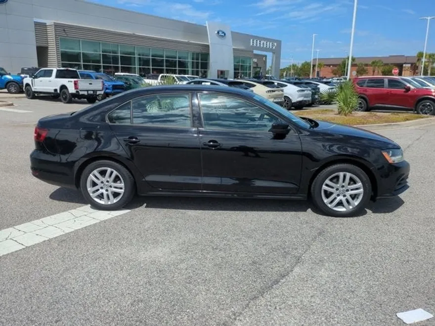 2018 Volkswagen Jetta 1.4T S photo 1