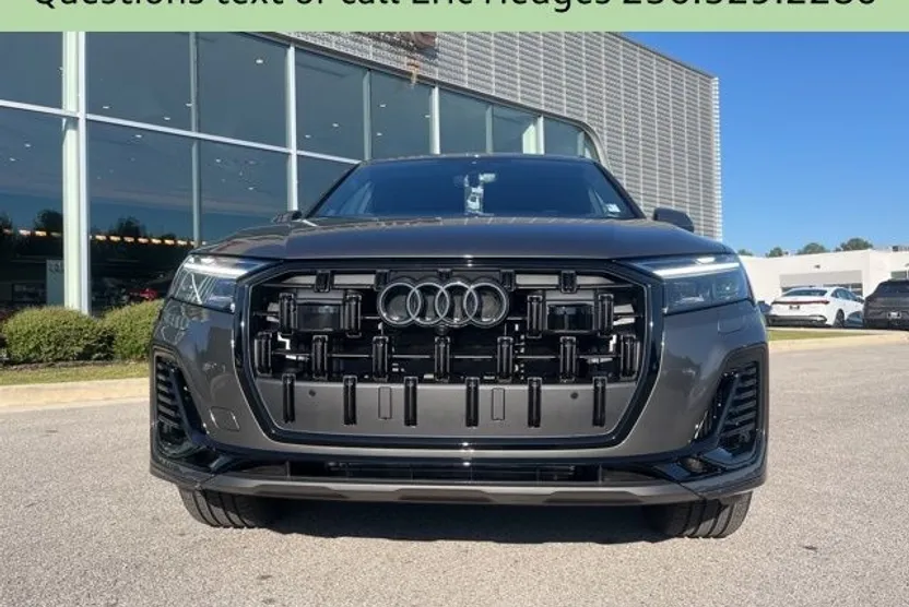 2026 Audi Q7 55 Premium photo 1