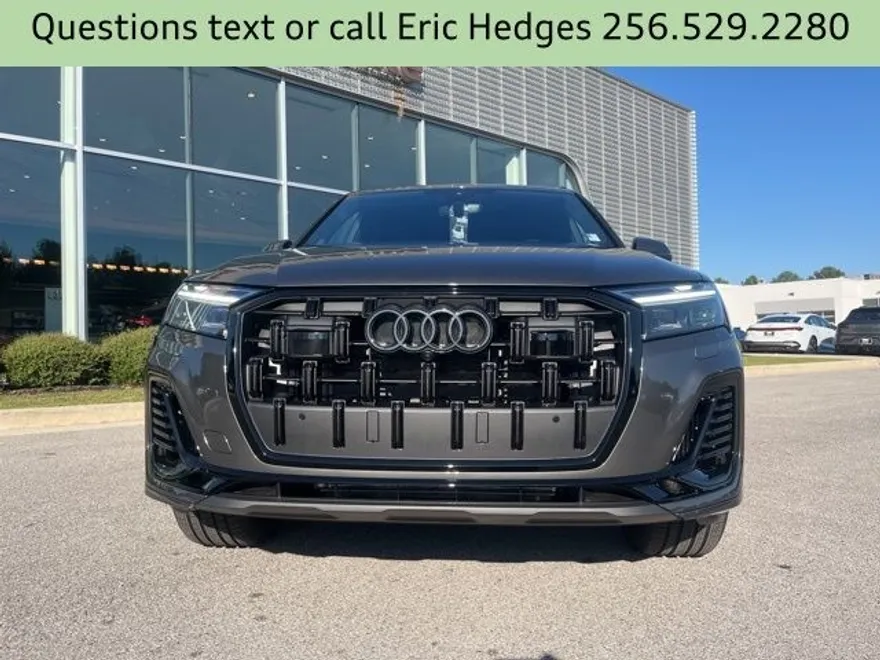 2026 Audi Q7 55 Premium photo 1