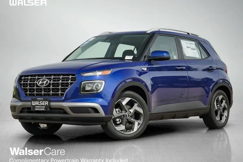2025 Hyundai Venue SEL photo 1