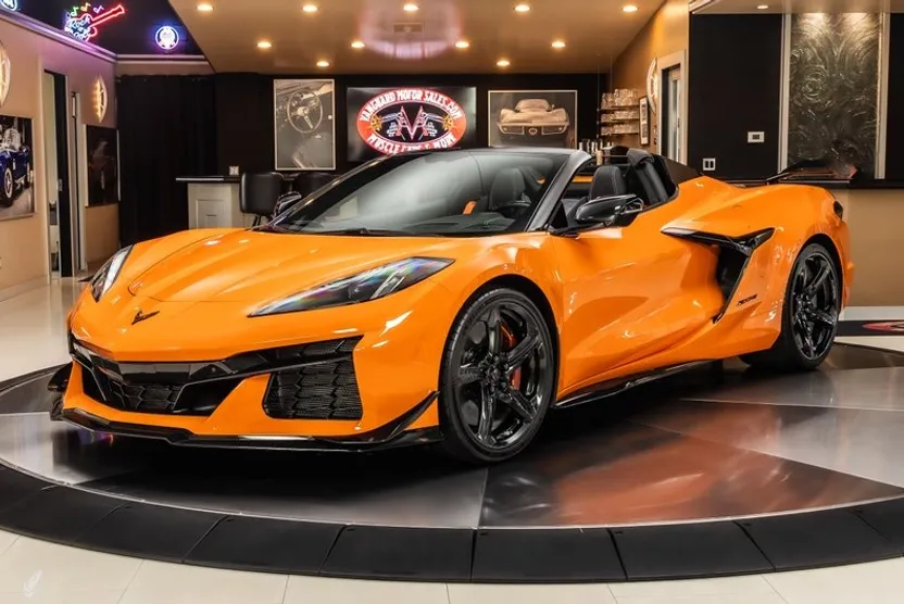 2023 Chevrolet Corvette Z06 Convertible 3LZ photo 1