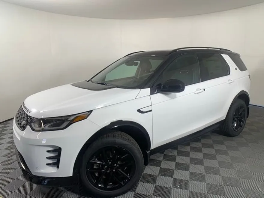 2025 Land Rover Discovery Sport SE photo 1