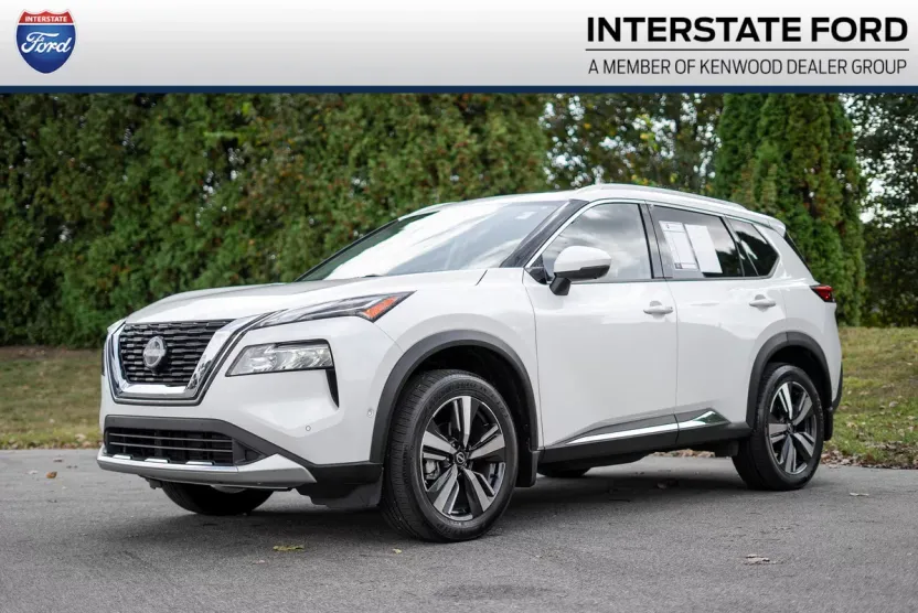 2023 Nissan Rogue Platinum photo 1