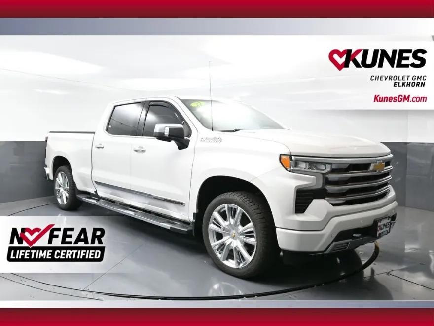 2022 Chevrolet Silverado 1500 High Country photo 1