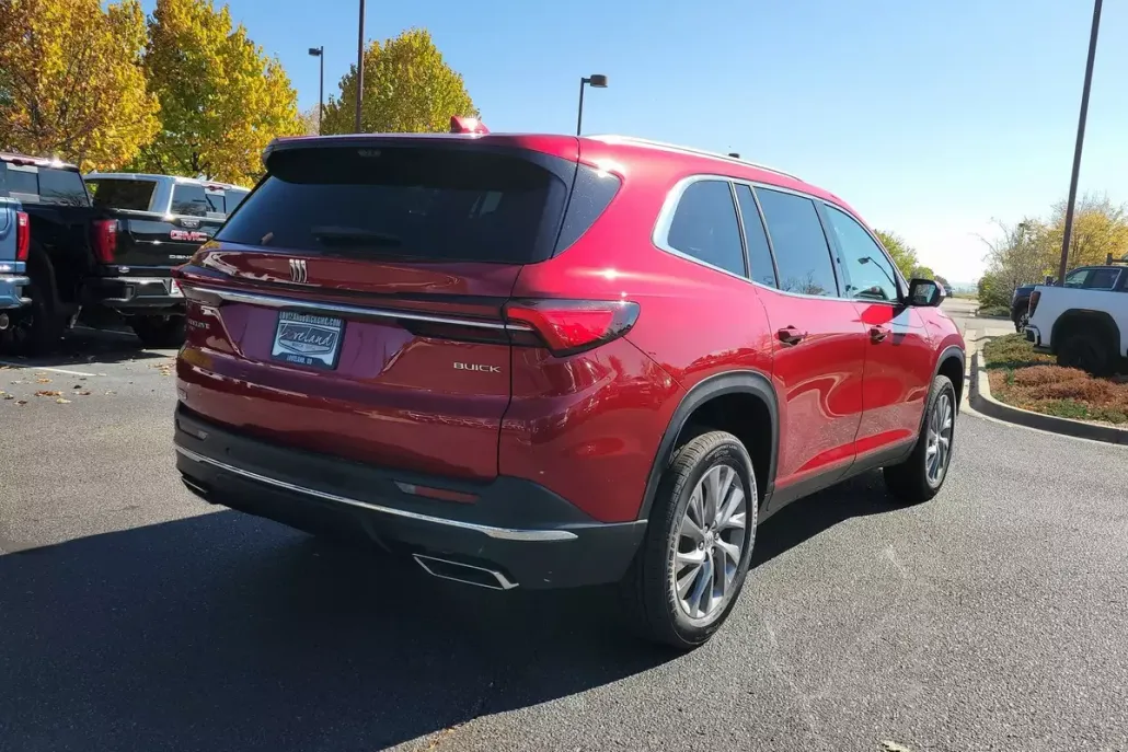 2026 Buick Enclave Preferred photo 1