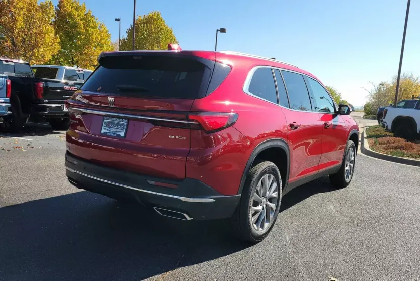 2026 Buick Enclave Preferred photo 1