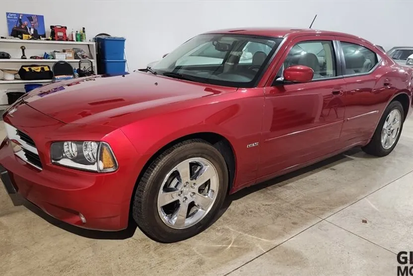 2008 Dodge Charger R/T photo 1