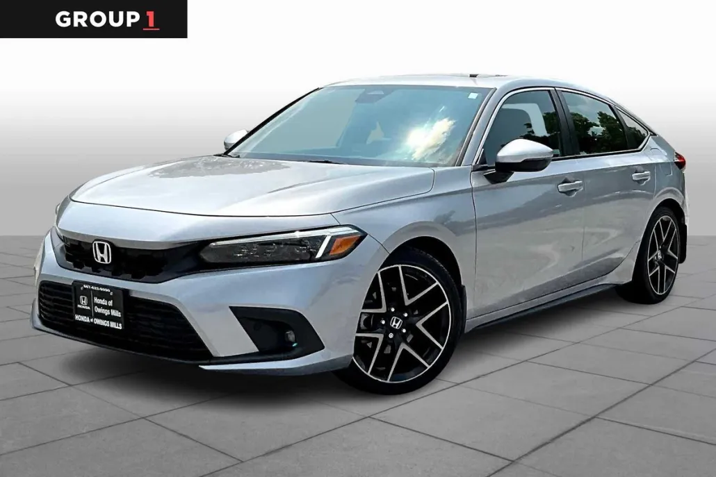 2023 Honda Civic Hatchback Sport Touring photo 1