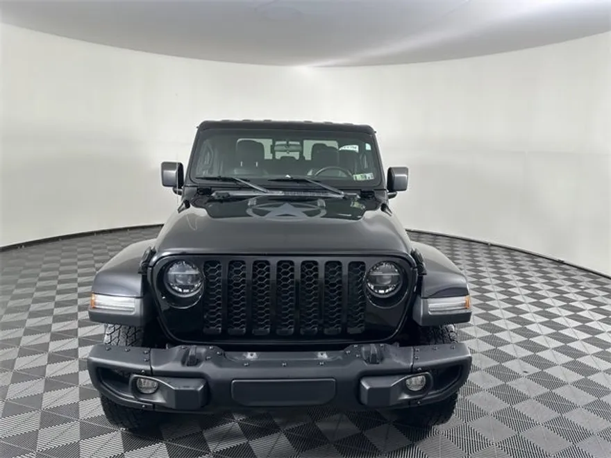 2021 Jeep Gladiator Sport photo 1