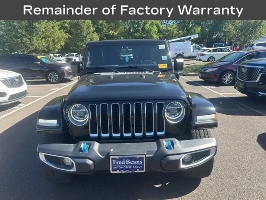 2022 Jeep Wrangler 4xe Unlimited Sahara photo 1