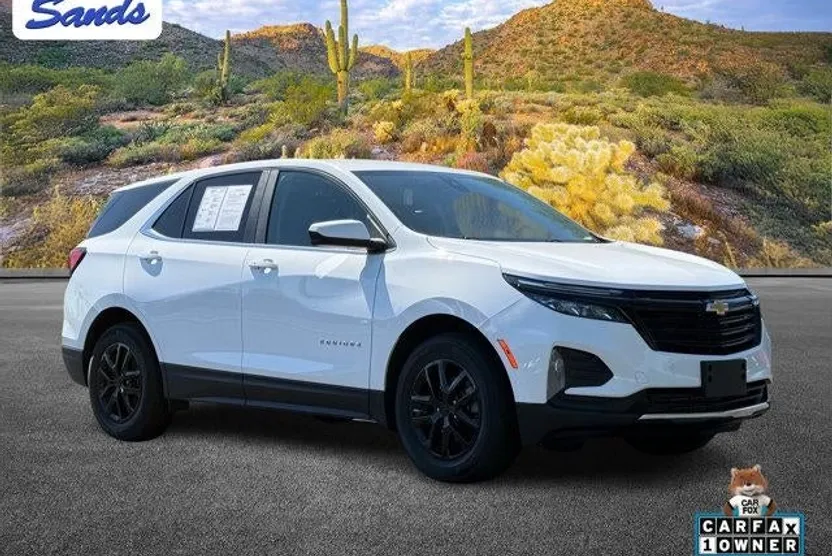 2024 Chevrolet Equinox LT photo 1