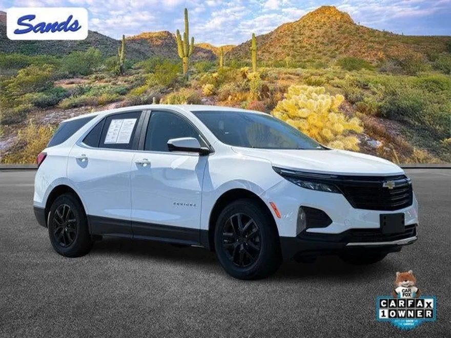 2024 Chevrolet Equinox LT photo 1