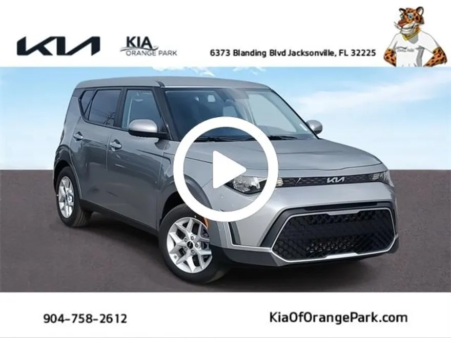 2025 Kia Soul LX photo 1
