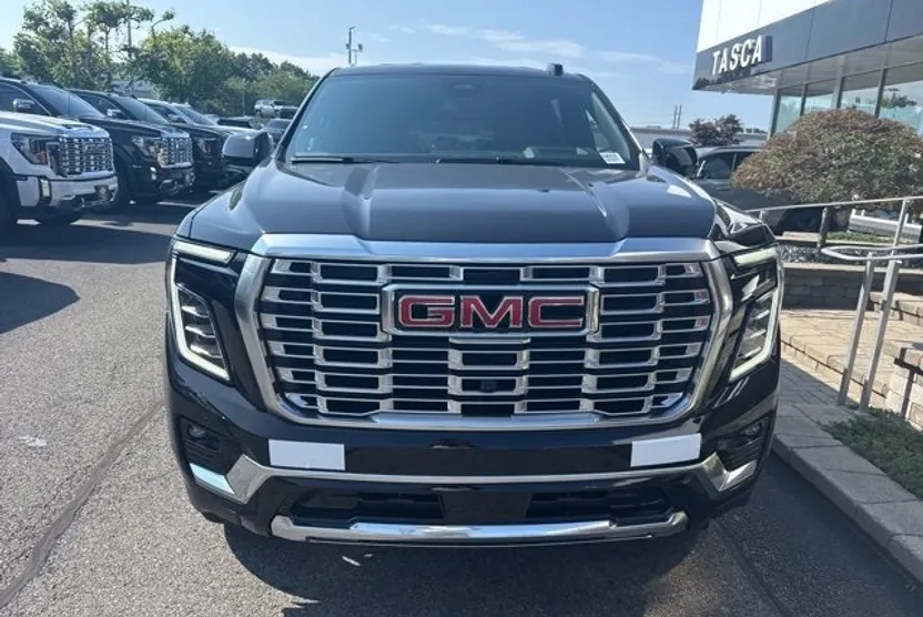 2025 Gmc Yukon XL Denali photo 1
