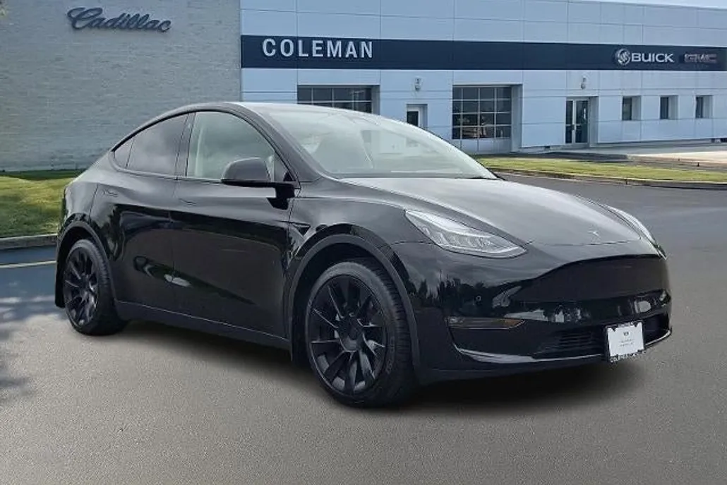 2021 Tesla Model Y Long Range photo 1