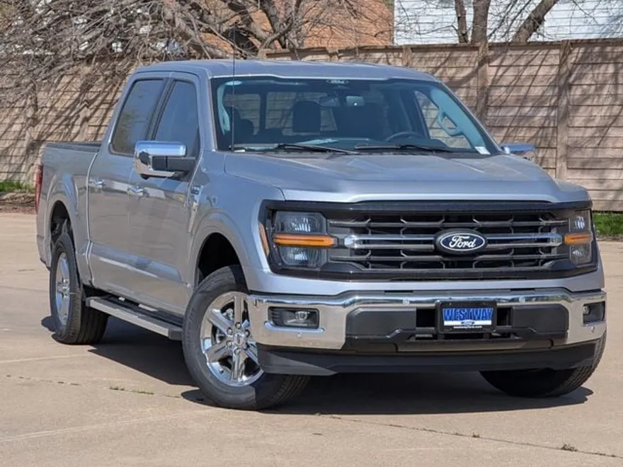 2025 Ford F-150 XLT photo 1
