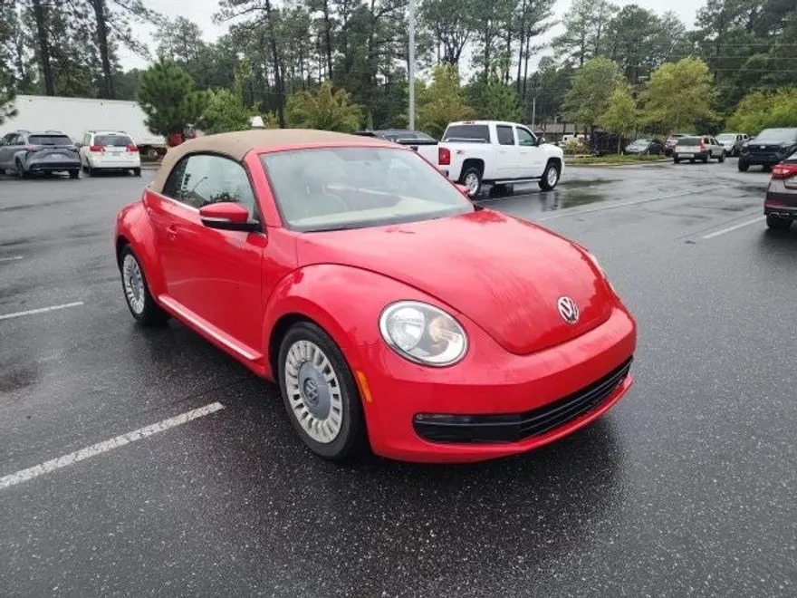 2014 Volkswagen Beetle 1.8T photo 1