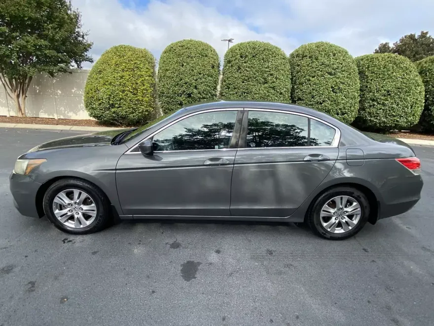 2012 Honda Accord SE photo 1
