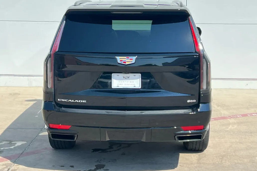 2024 Cadillac Escalade Sport Platinum photo 1