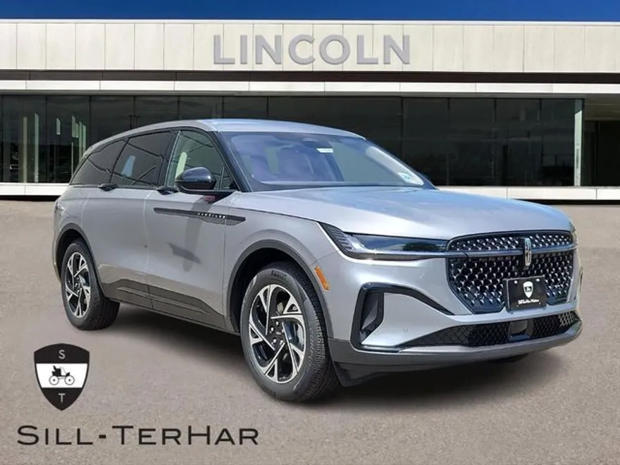 2025 Lincoln Nautilus Premiere photo 1