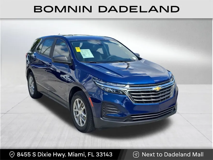 2023 Chevrolet Equinox LS photo 1