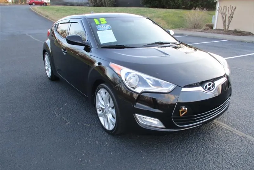 2013 Hyundai Veloster photo 1