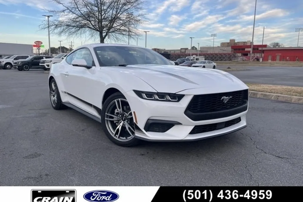 2025 Ford Mustang EcoBoost Premium photo 1