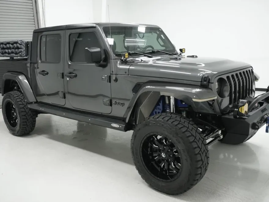 2021 Jeep Gladiator Sport S photo 1