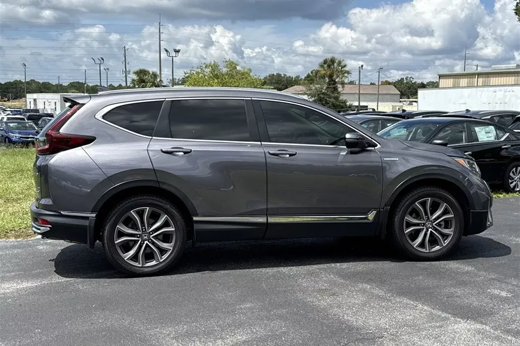 2021 Honda CR-V Hybrid Touring photo 1