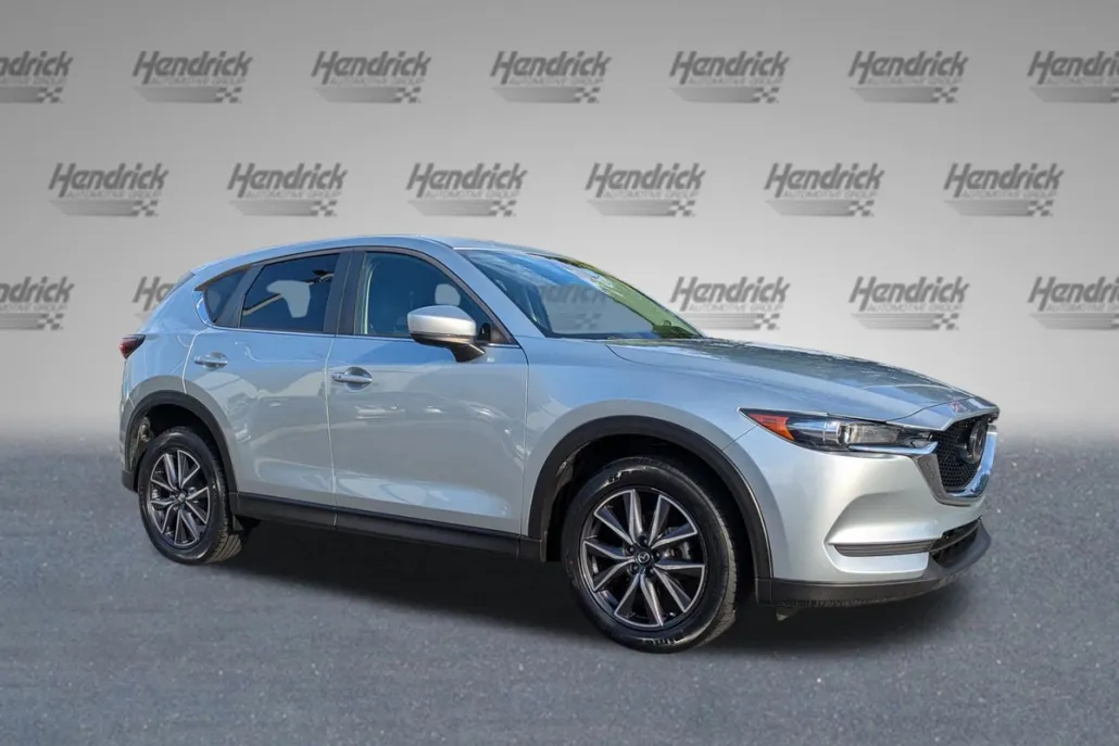 2018 Mazda CX-5 Touring photo 1