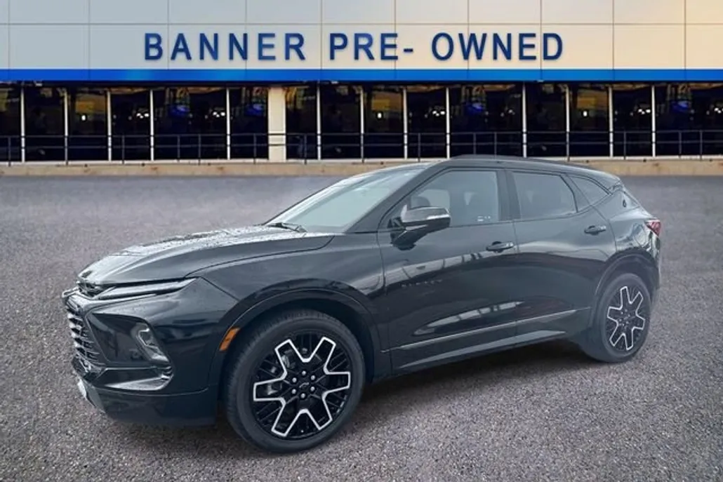 2023 Chevrolet Blazer RS photo 1