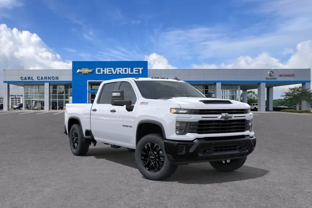 2026 Chevrolet Silverado 2500HD Custom photo 1
