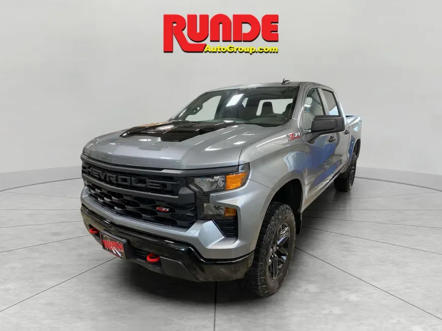 2025 Chevrolet Silverado 1500 Custom Trail Boss photo 1