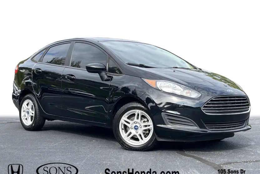 2019 Ford Fiesta SE photo 1