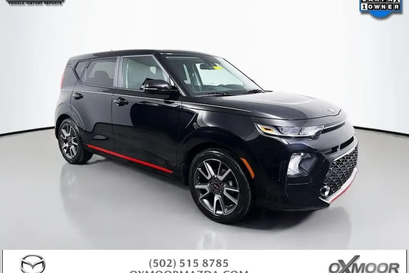 2021 Kia Soul GT-Line photo 1