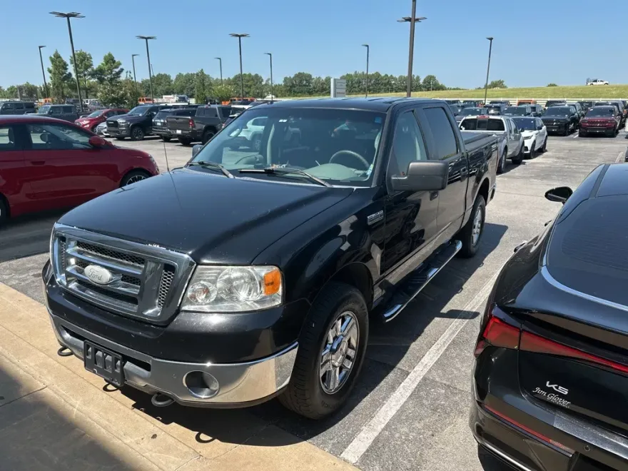 2008 Ford F-150 XLT photo 1