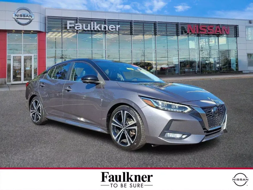 2021 Nissan Sentra SR photo 1