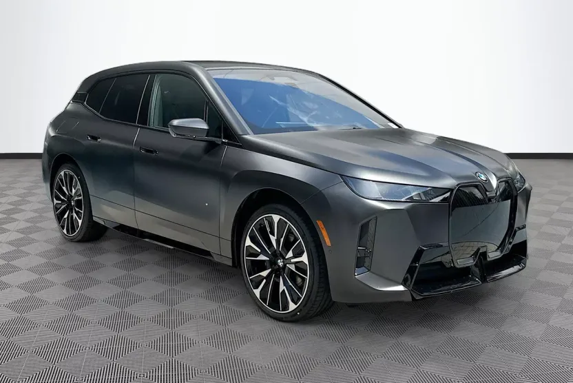 2026 Bmw iX photo 1