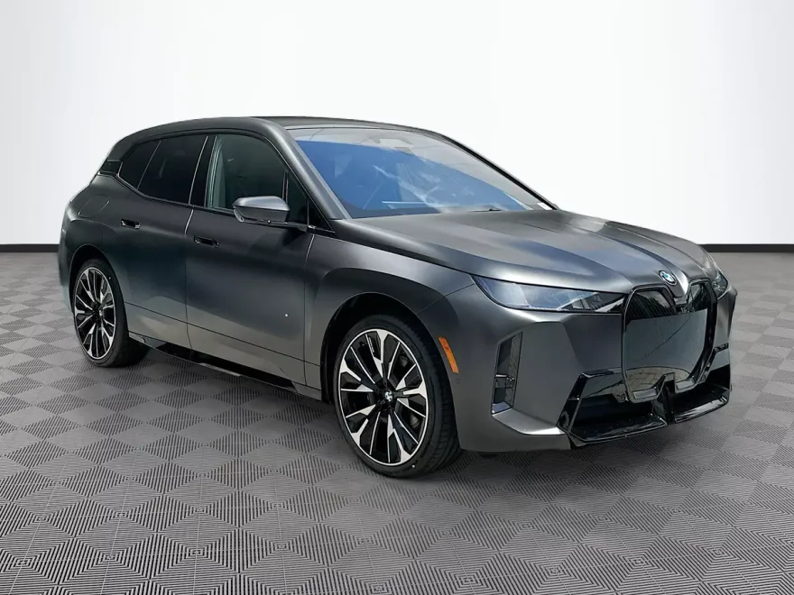 2026 Bmw iX photo 1