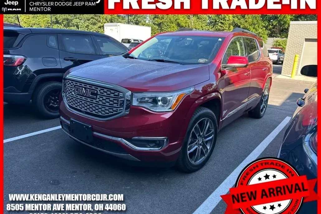 2019 Gmc Acadia Denali photo 1