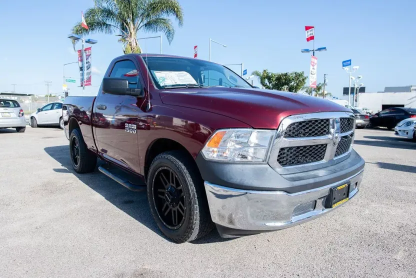2017 Ram 1500 Tradesman photo 1