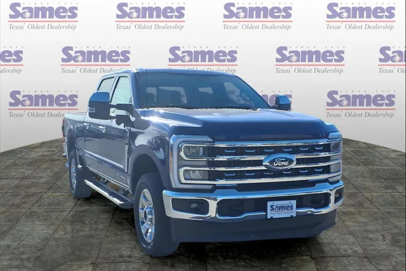 2026 Ford F-250 Lariat photo 1