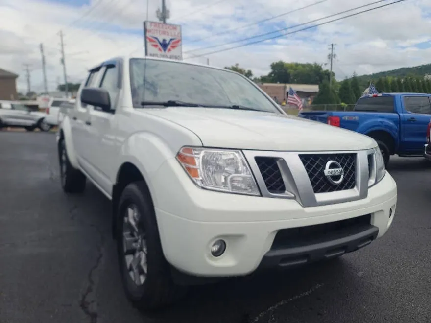 2020 Nissan Frontier SV photo 1